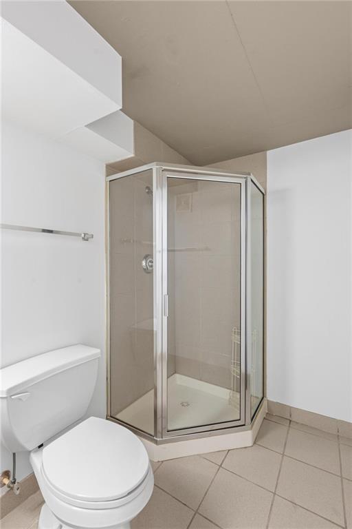 Building Photo - 644 Wells St SW