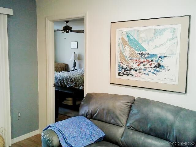 Building Photo - 760 E Gilchrist Ct