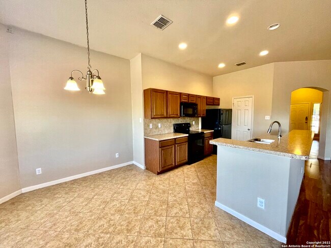 Building Photo - 2034 Gray Fox Creek