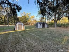 Building Photo - 2446 W Drahner Rd