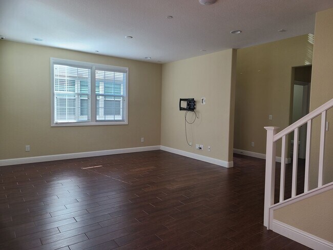 Building Photo - 177 Colner Cir