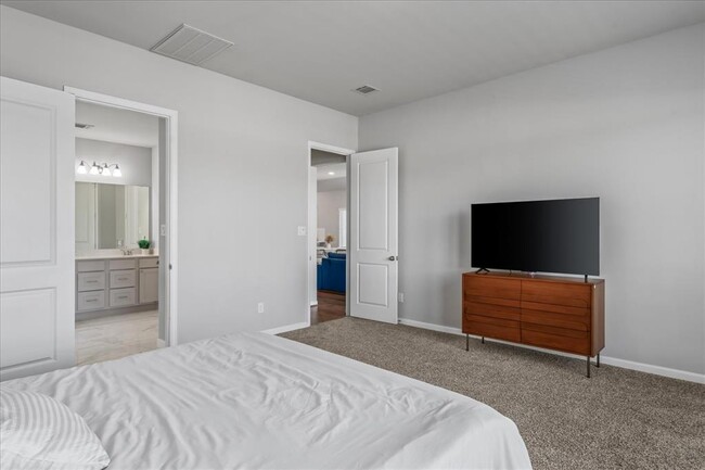 Building Photo - 861 Blue Oak Blvd