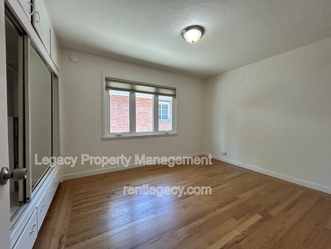 Building Photo - 1149 8th Ave