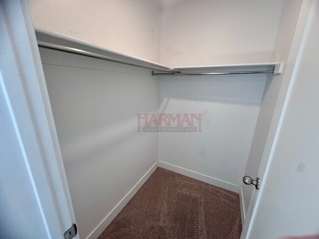 Building Photo - 451 E 280 N