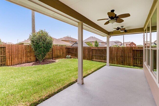 Building Photo - 27511 Wade Springs Ct