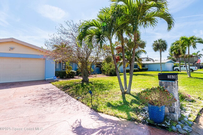 Building Photo - 363 Harbor Dr