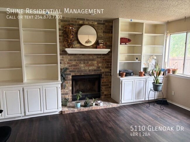 Building Photo - 5110 Glenoak Dr