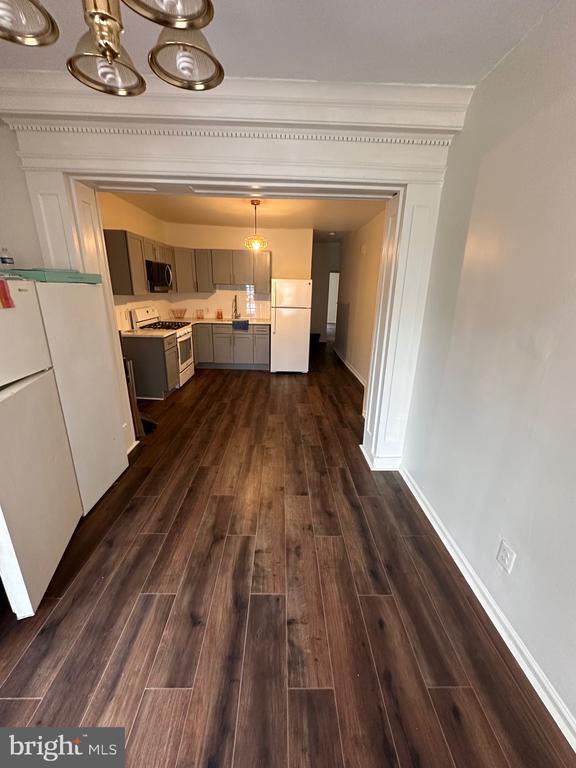 Building Photo - 5411 Arlington St