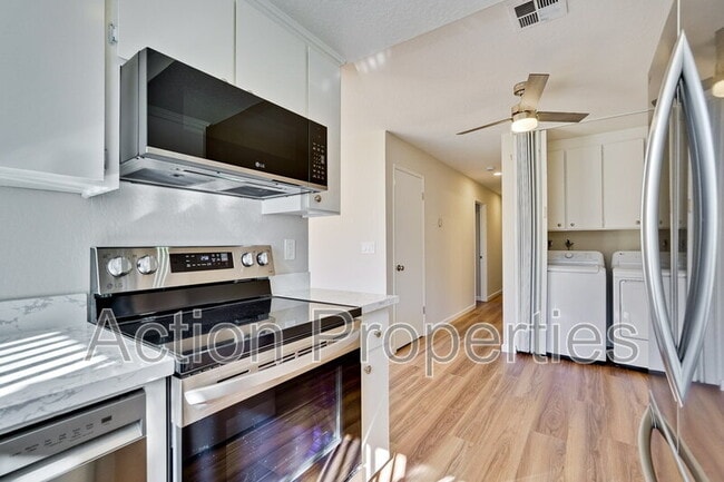 Building Photo - 1664 Merriton Ct