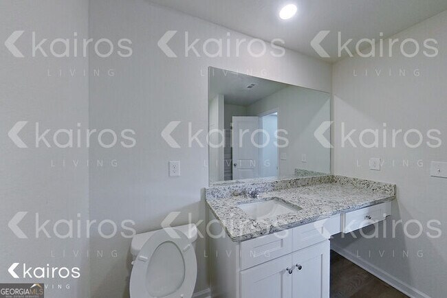 Building Photo - 3474 Bridgewood Dr