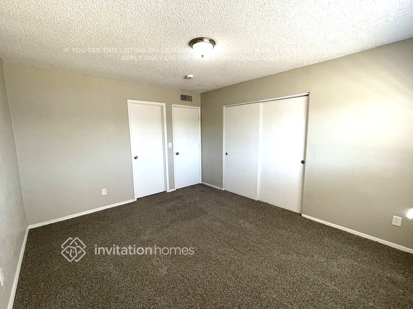 Building Photo - 3416 W Poinsettia Dr