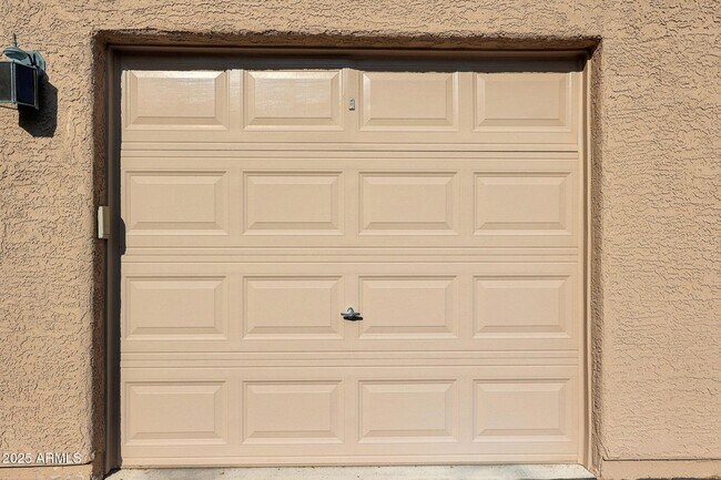 Building Photo - 13804 N Saguaro Blvd