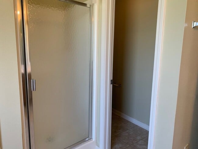 Building Photo - 14203 Cloverhill Blvd