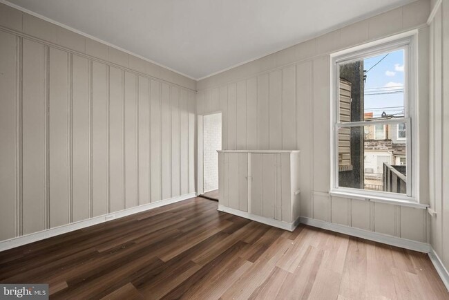 Building Photo - 225 N Luzerne Ave