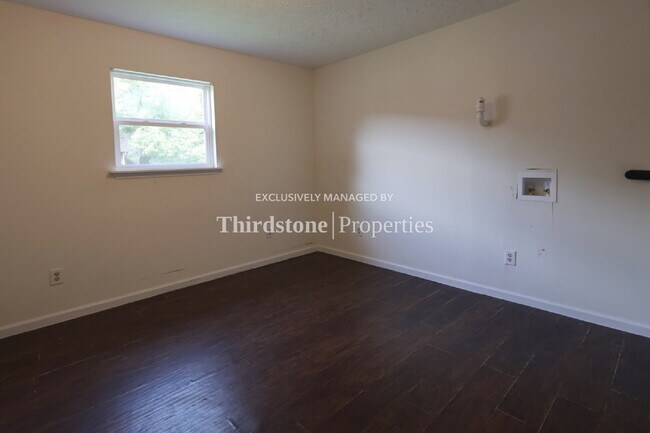 Building Photo - 5615 Atlee Ave