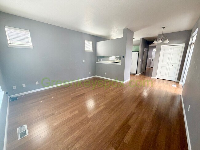 Building Photo - Awesome 3-bedroom 2.5-bathroom house in Arbor Roses Neighborhood in Hillsboro
