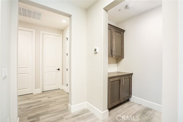 Building Photo - 5192 Goldenrod Cir