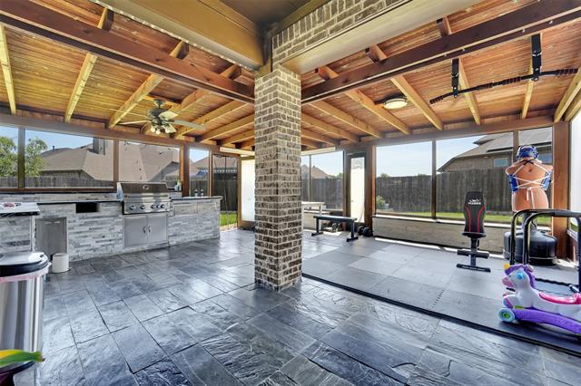 Building Photo - 810 Acadia Ct