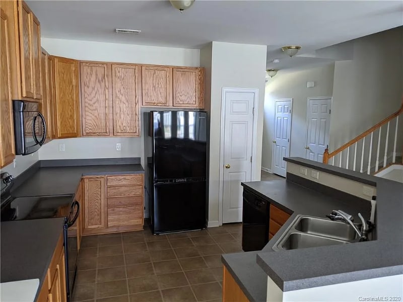 Building Photo - 6303 Margaret Ct