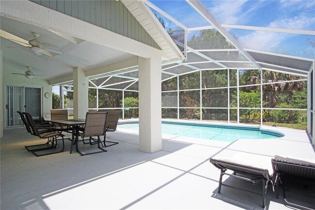 Building Photo - 928 Loma Bonita Dr