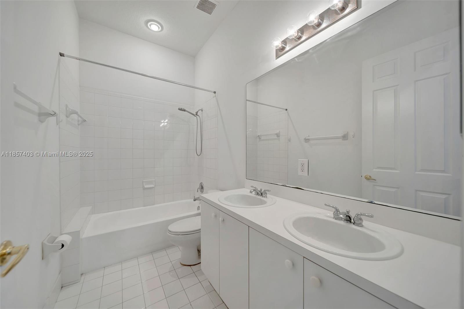 Building Photo - 7314 NW 19th Ct