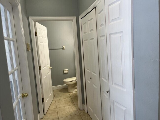 Building Photo - 2725 Crane Trace Cir