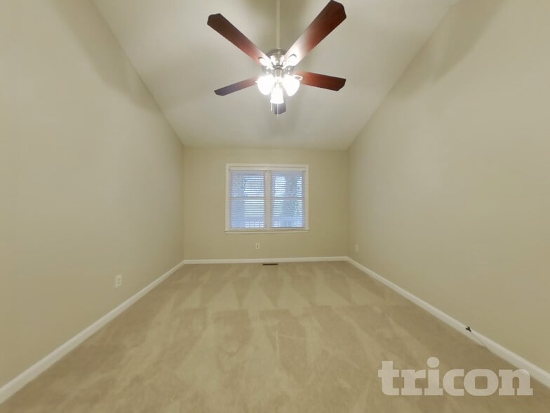 Building Photo - 296 Whitney Ln