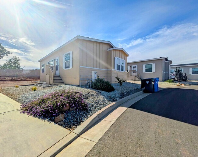 Building Photo - 6656 Pentz Rd