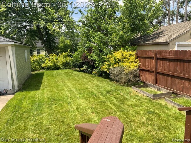 Building Photo - 4115 Edgar Ave