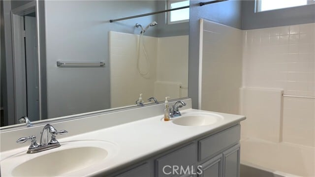 Building Photo - 1733 Sharon Ct