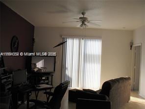 Primary Photo - 649 NW 21st Ave