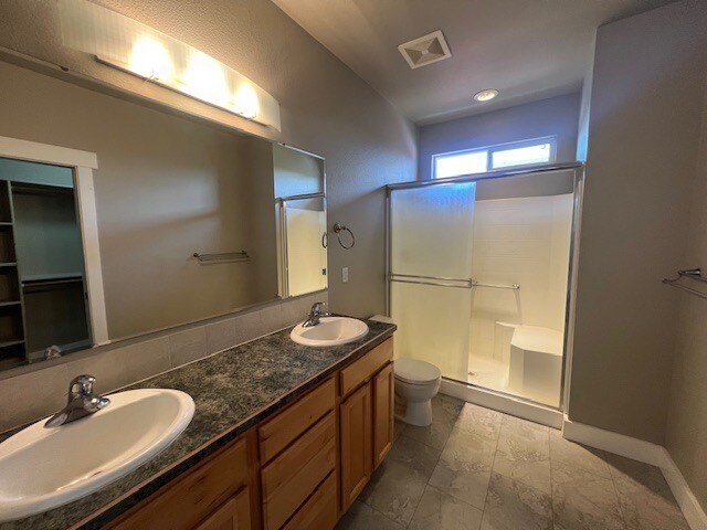 Building Photo - 2 Bed 2 Bath in Boise!