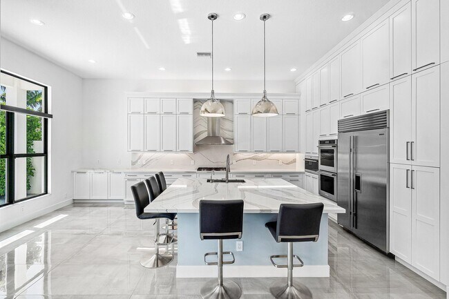 Building Photo - 9006 Dulcetto Ct