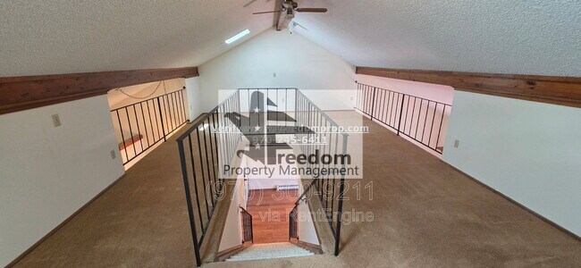 Building Photo - 636 636 Horizon Dr