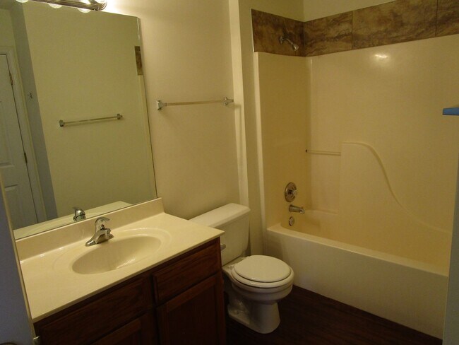 Building Photo - 5004-5006 Carrie Ridge Dr.