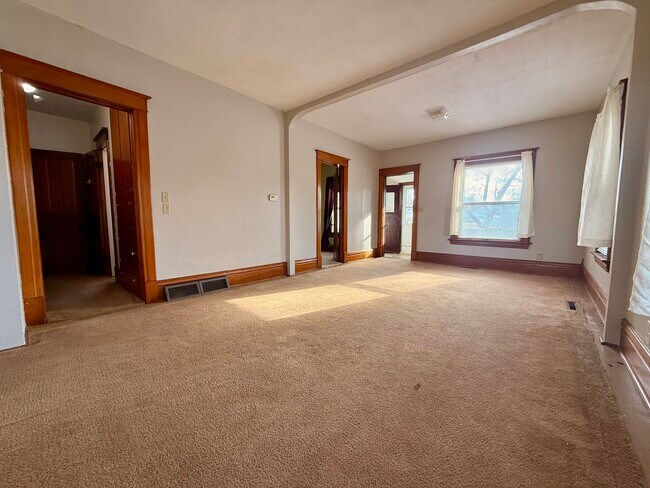 Living room - 107 Clark St
