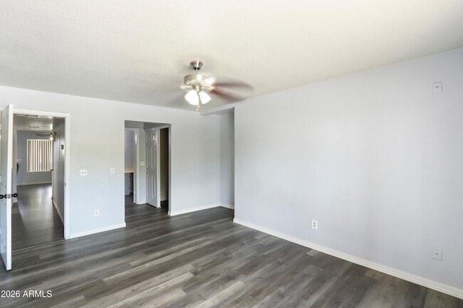 Building Photo - 1331 W Baseline Rd