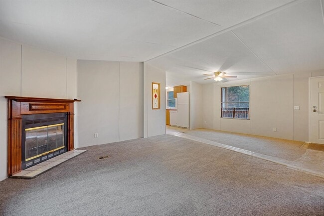 Building Photo - Coming Soon! Rural 3 Bedroom, 2 Bath Home ...