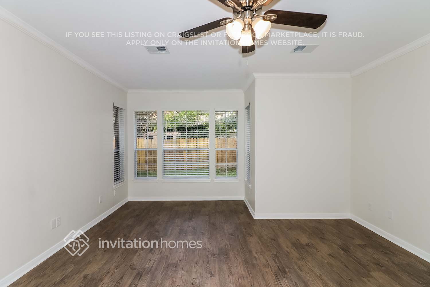Building Photo - 14910 Summerland Cir