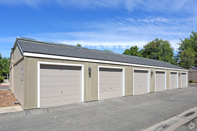 Garages - River Park Villas