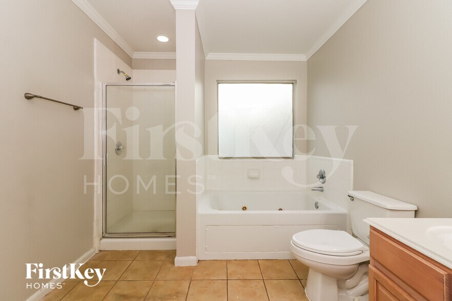 Building Photo - 20539 Cypress Gully Dr