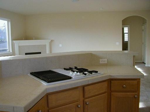 Building Photo - Happy Valley lease available