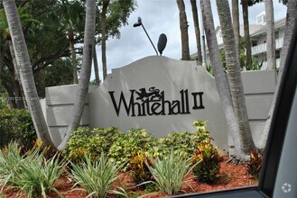 Building Photo - 1715 Whitehall Dr