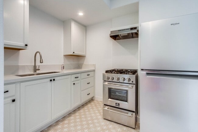 Primary Photo - 1201 Wynn St