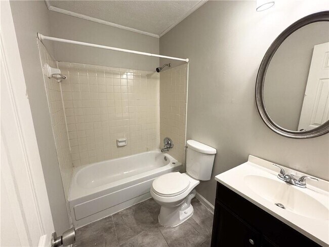 Building Photo - 4991 Sugar Creek Dr
