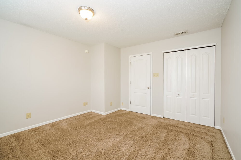 Building Photo - 10610 Crackling Dr