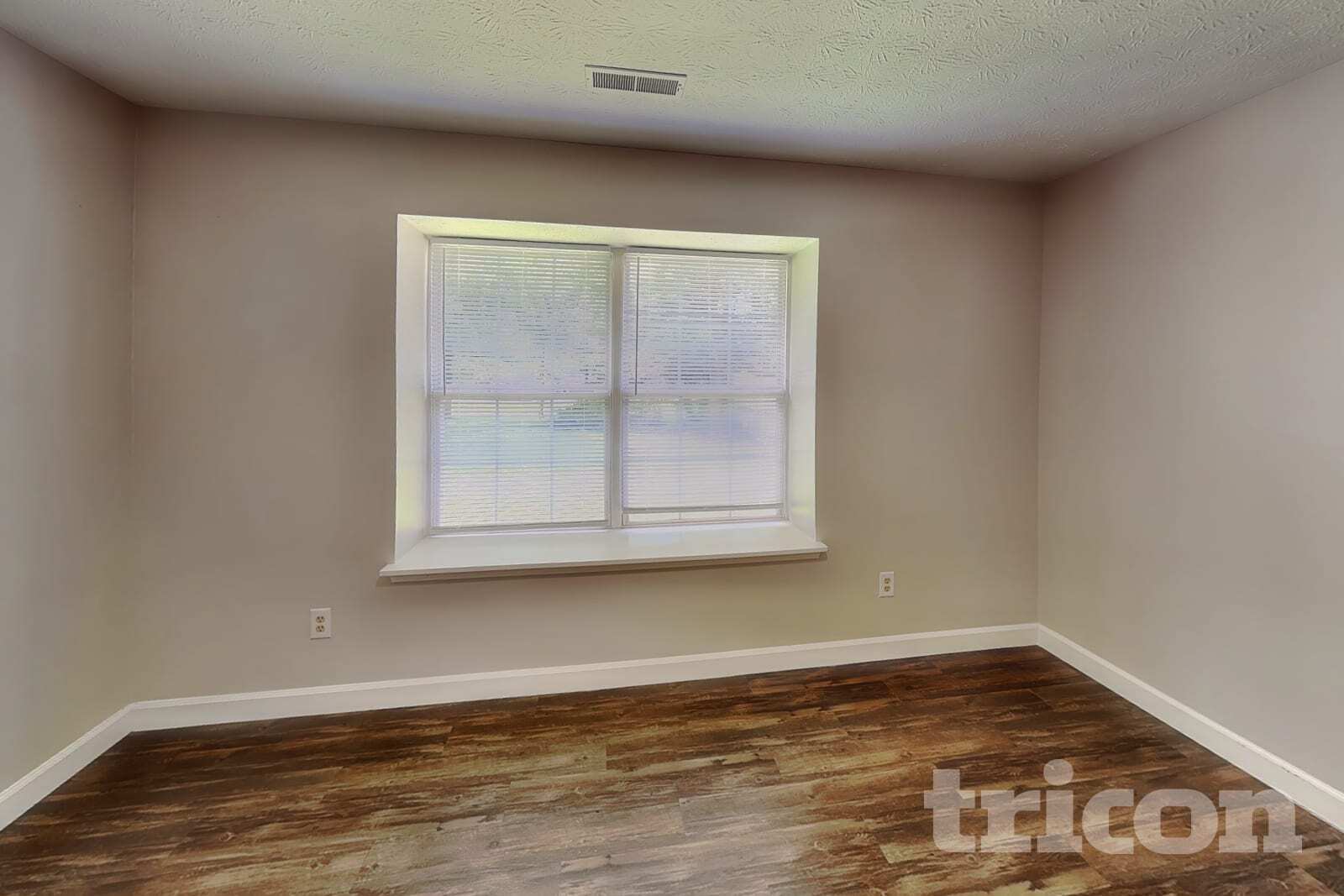 Building Photo - 12758 Sovereign Ln
