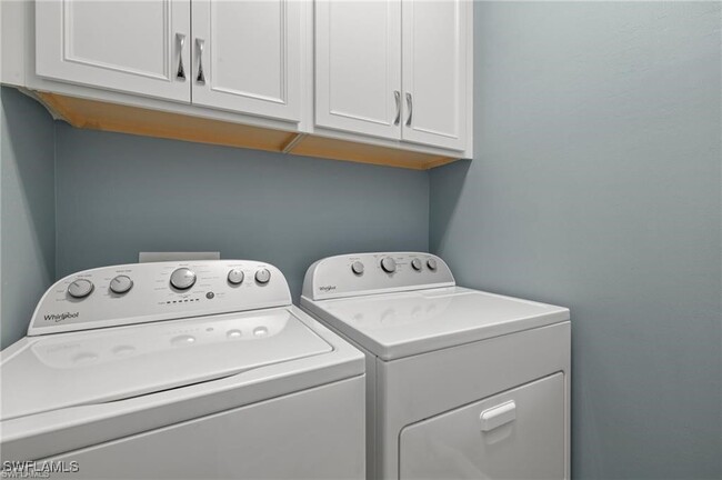 Building Photo - 12037 Moorhouse Pl