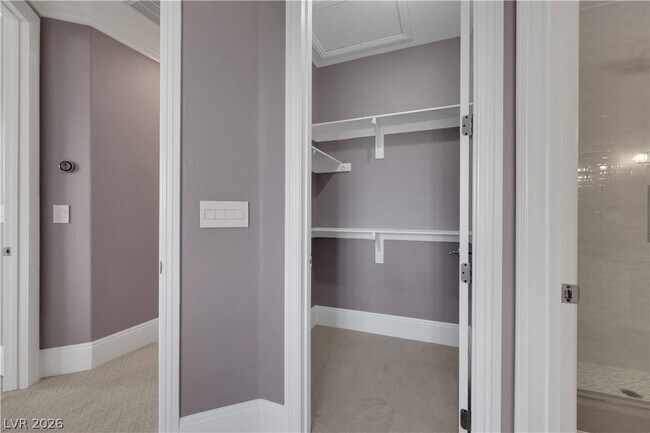 Building Photo - 1629 Saintsbury Dr