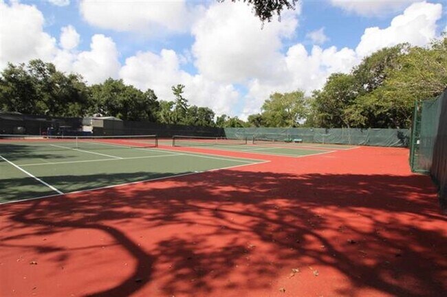 Building Photo - 1010 San Remo Rd